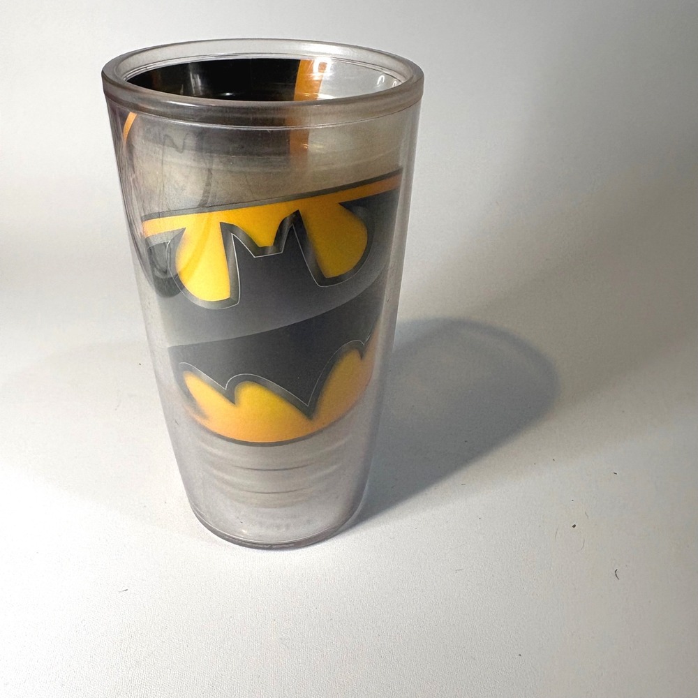 Batman Tervis Tumbler 16oz Insulated Cup DC Comics Bat Signal Logo Yellow Black